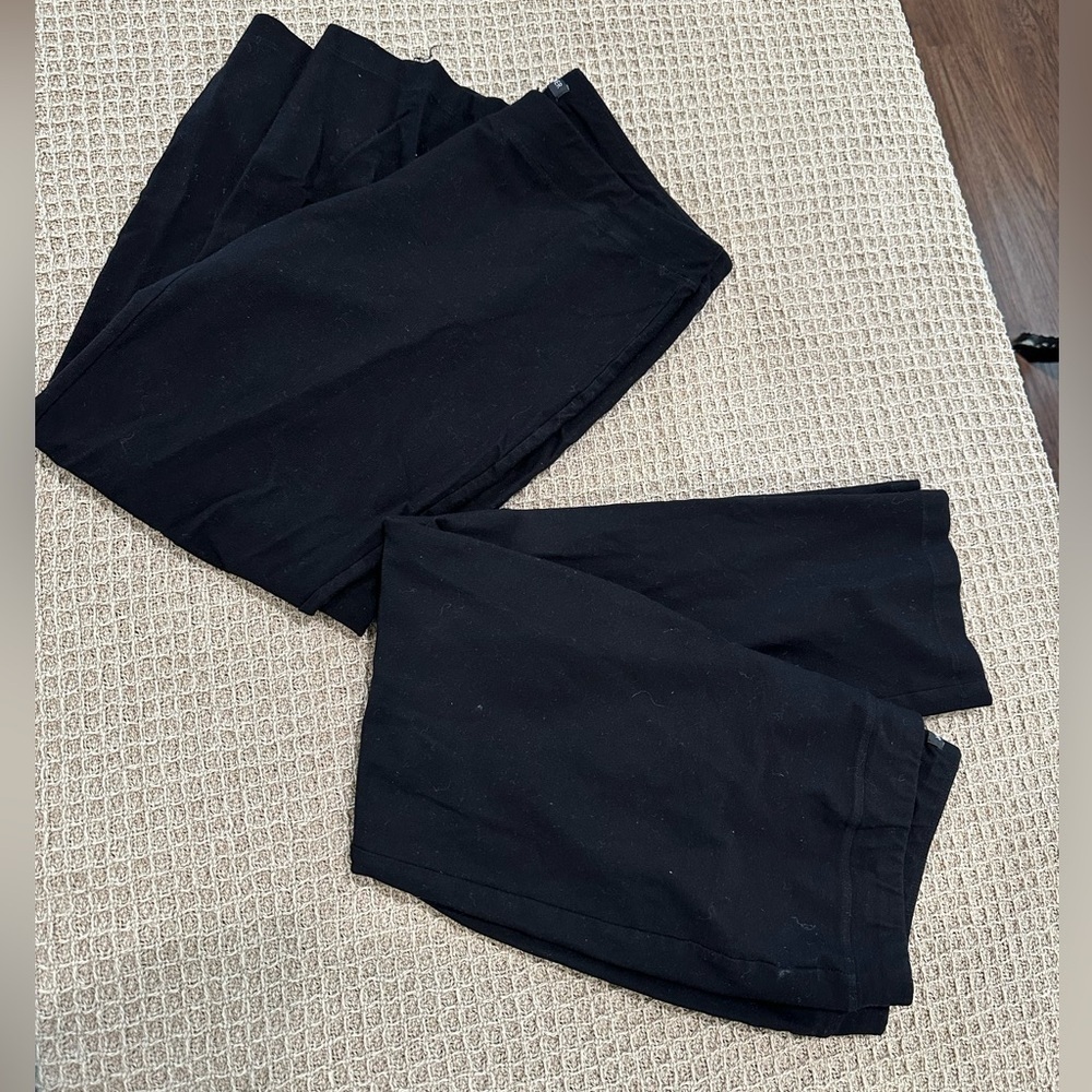 Eileen Fisher Classic Black Leggings set